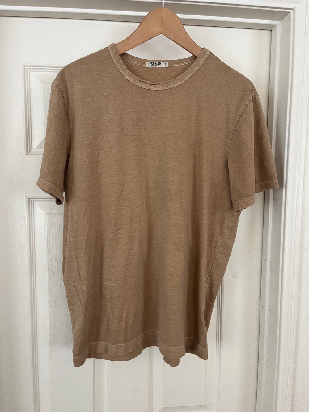 Buck Mason crewneck short sleeves shirt size large
